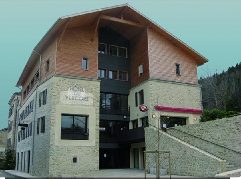 Restaurant Hotel Du Vercors Saint-Martin-en-Vercors ภายนอก รูปภาพ