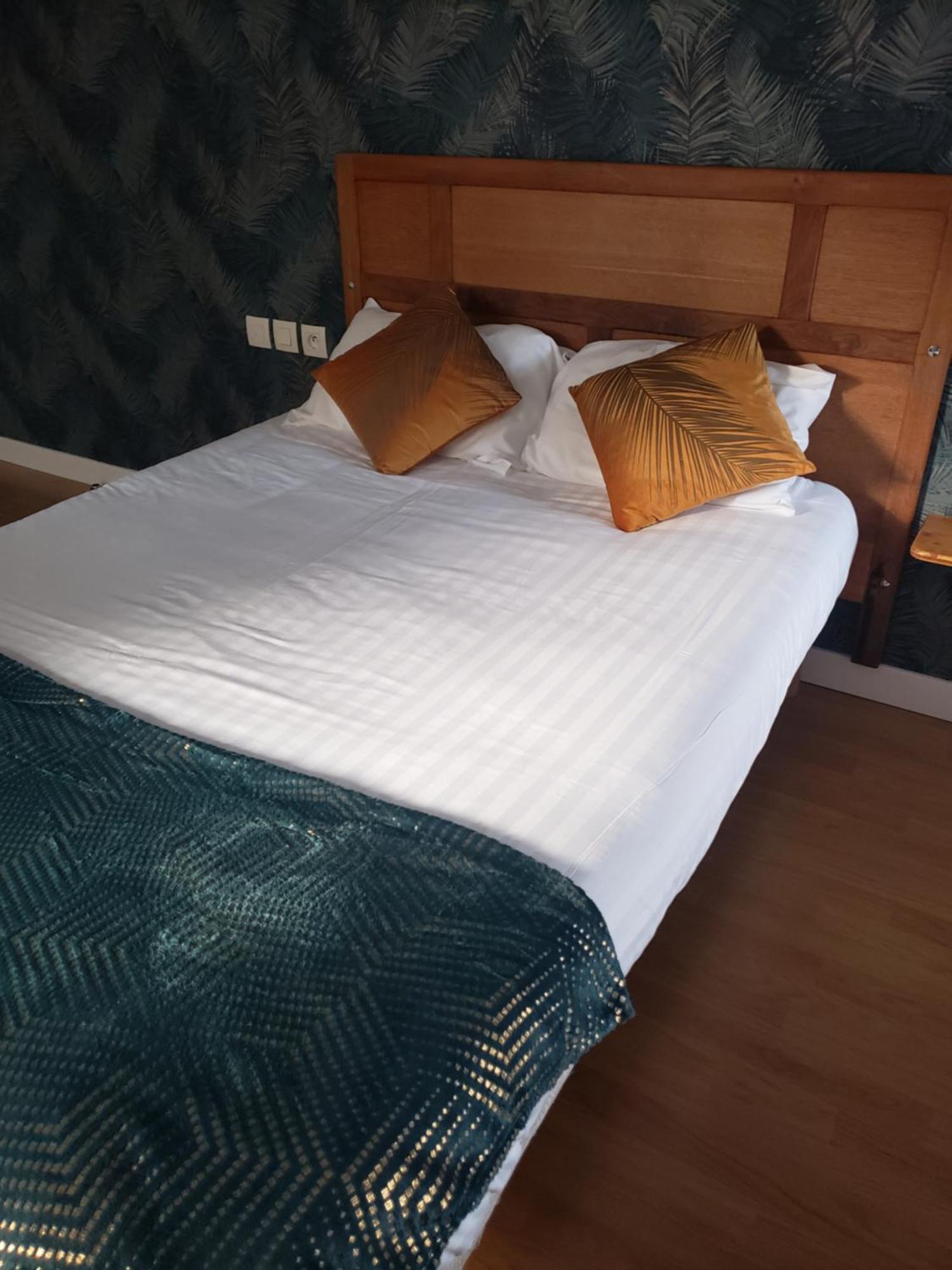 Restaurant Hotel Du Vercors Saint-Martin-en-Vercors ภายนอก รูปภาพ