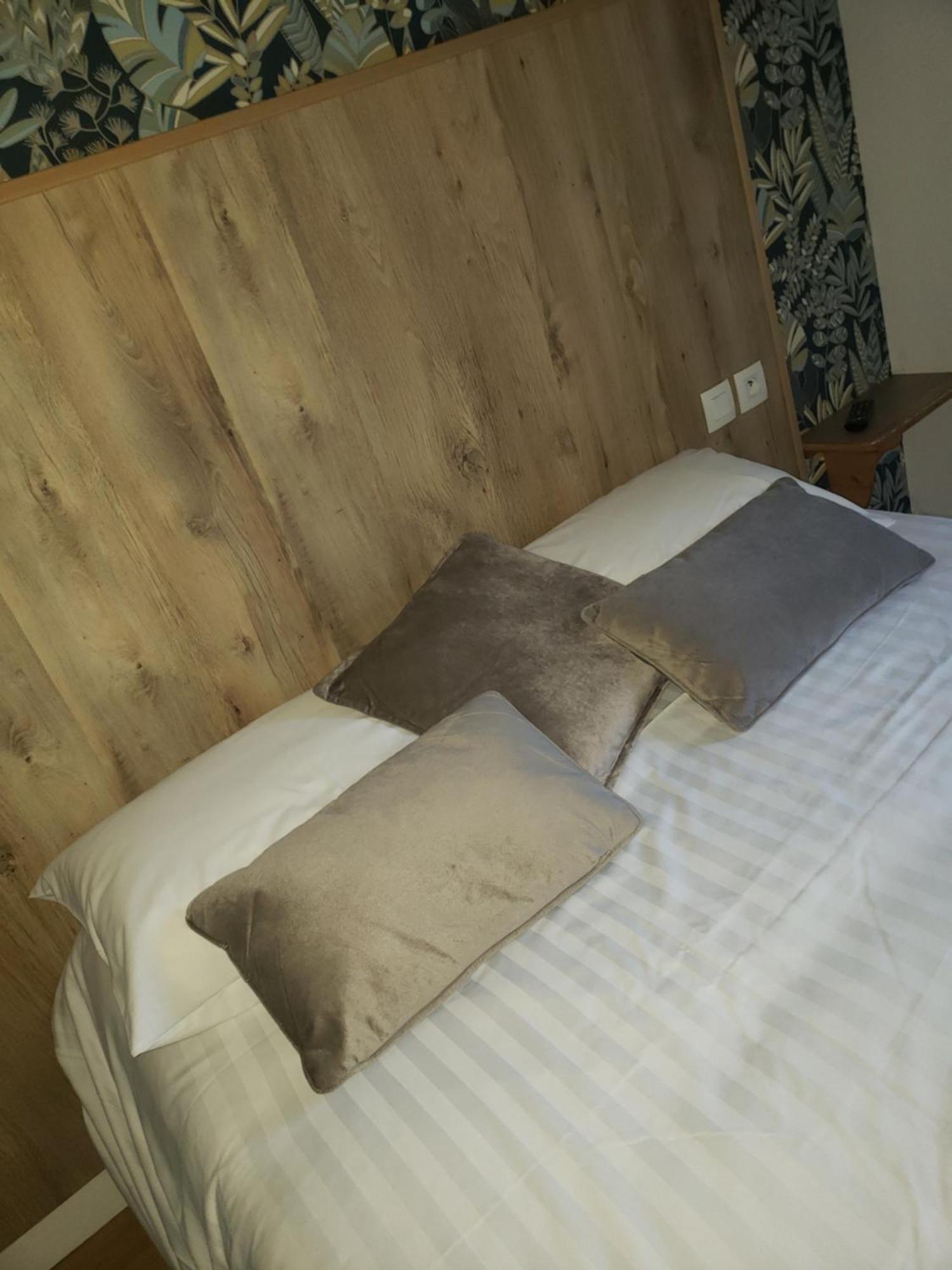 Restaurant Hotel Du Vercors Saint-Martin-en-Vercors ภายนอก รูปภาพ