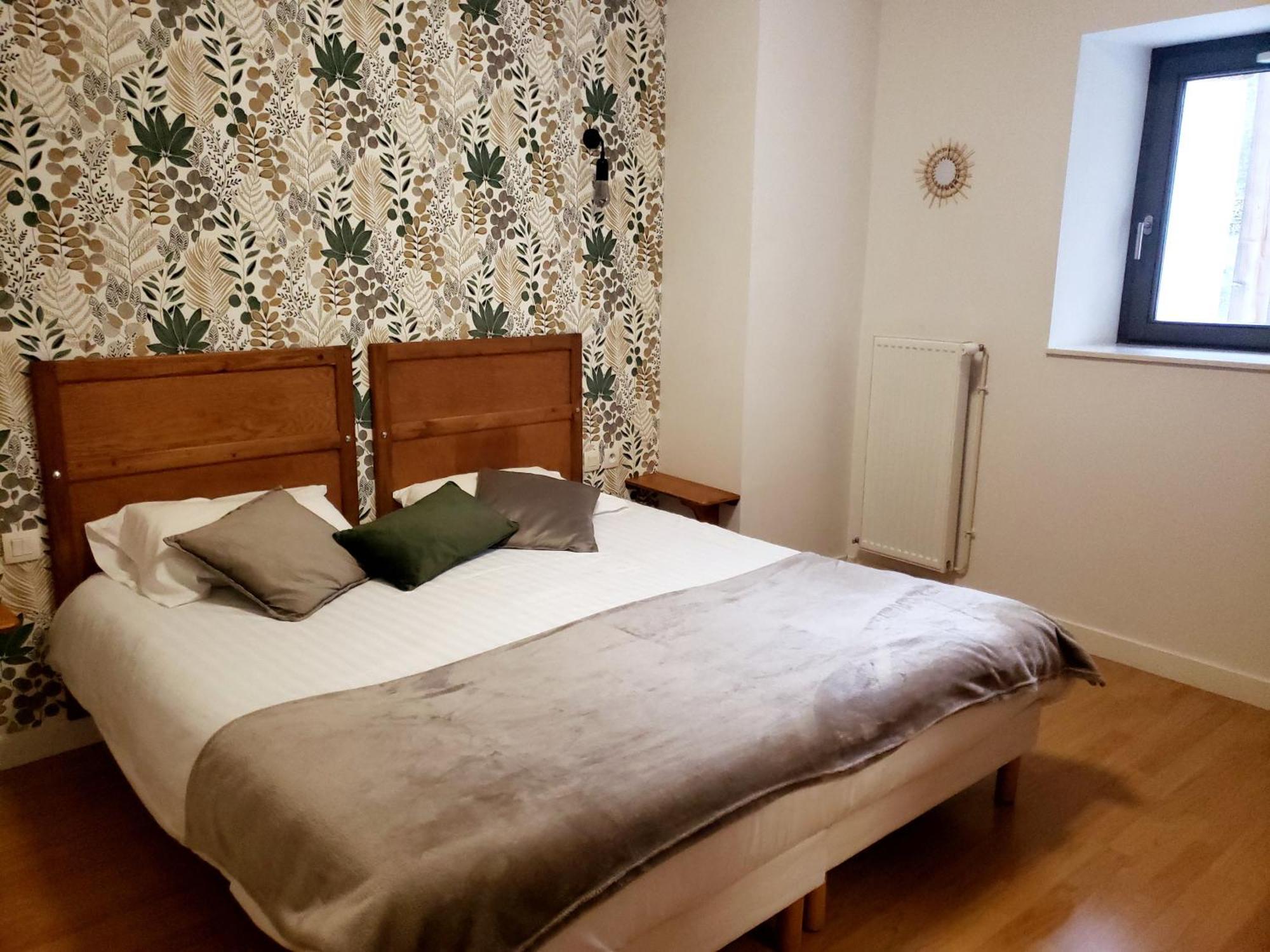 Restaurant Hotel Du Vercors Saint-Martin-en-Vercors ภายนอก รูปภาพ