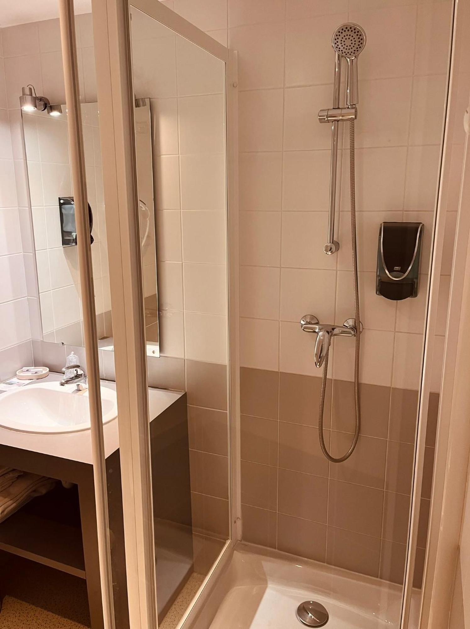 Restaurant Hotel Du Vercors Saint-Martin-en-Vercors ภายนอก รูปภาพ